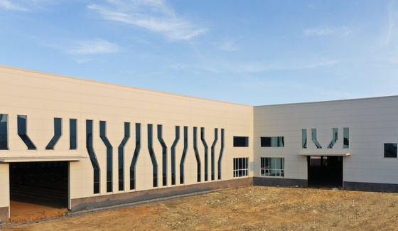 پانل ساندویچی PU با استحکام بالا با قابلیت هوابندی/آب‌بندی و عایق حرارتی برای سقف و ساختمان