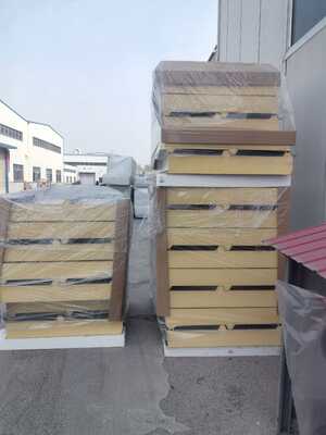 پانل های سقف مقاوم به خوردگی PIR با عایق صدا و حرارتی برتر برای ساختمان های صنعتی